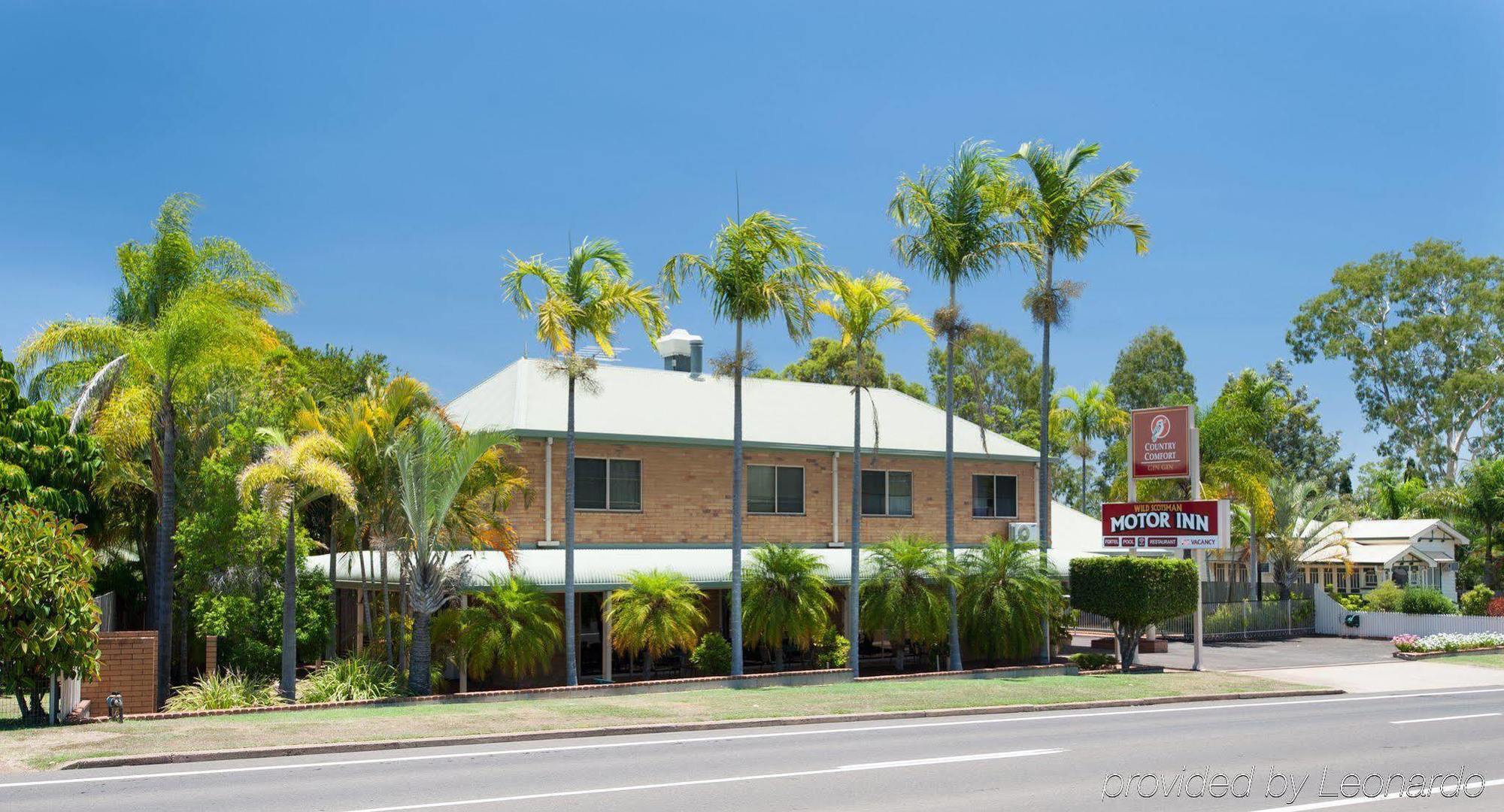 Wild Scotsman Motor Inn Gin Gin Qld Buitenkant foto