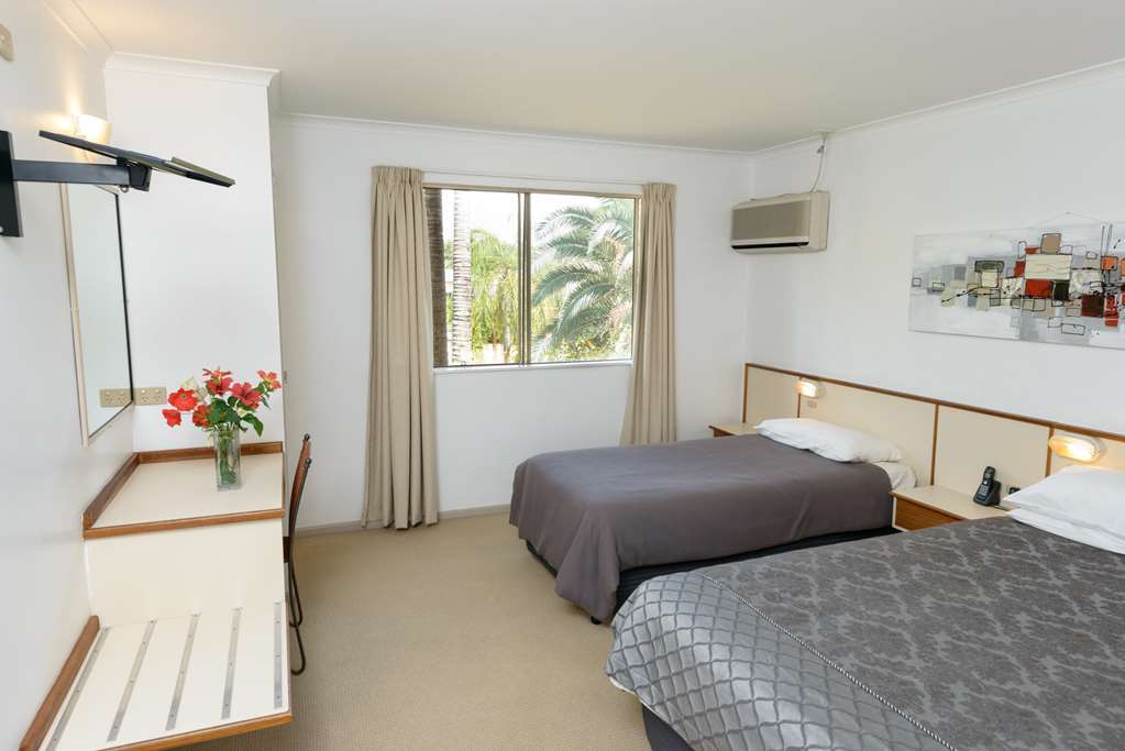 Wild Scotsman Motor Inn Gin Gin Qld Kamer foto